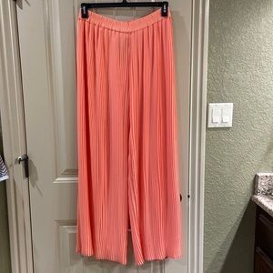 Pleated Peach Colored Pants by Mossimo Brand.  NWT!
